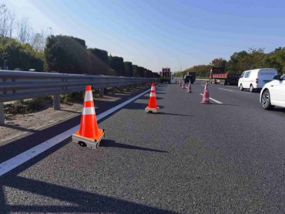 高速公路移动路锥机器人 封路路锥机器人工厂图3